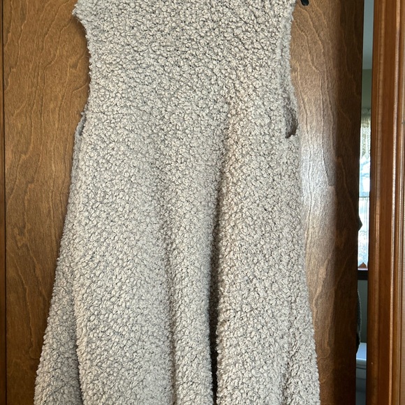Maurices Textured Beige Vest - Picture 2 of 3